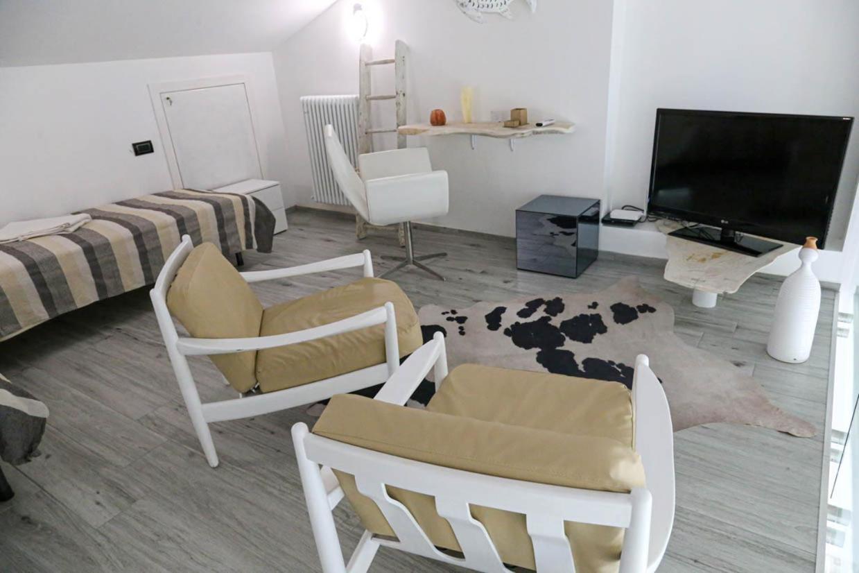 Le Coccinelle Home A Lierna Extérieur photo