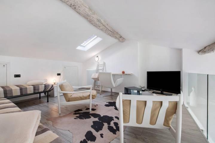 Le Coccinelle Home A Lierna Extérieur photo